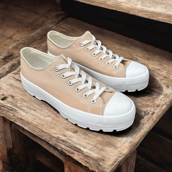 Sincerly Jules Shoes - Sincerely Jules Natural Tan Low Rise Platform Sneakers New Size 10M